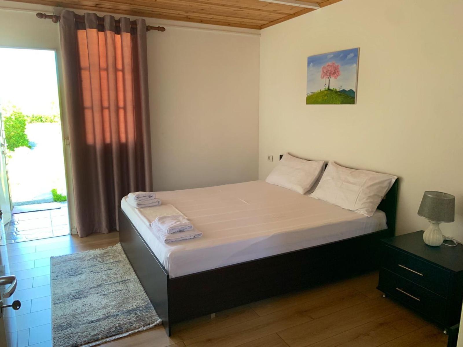Nili Hotel Vlora Kültér fotó