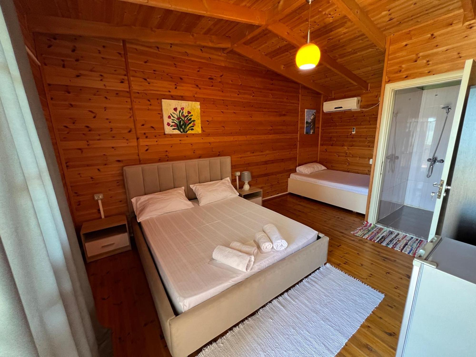 Nili Hotel Vlora Kültér fotó