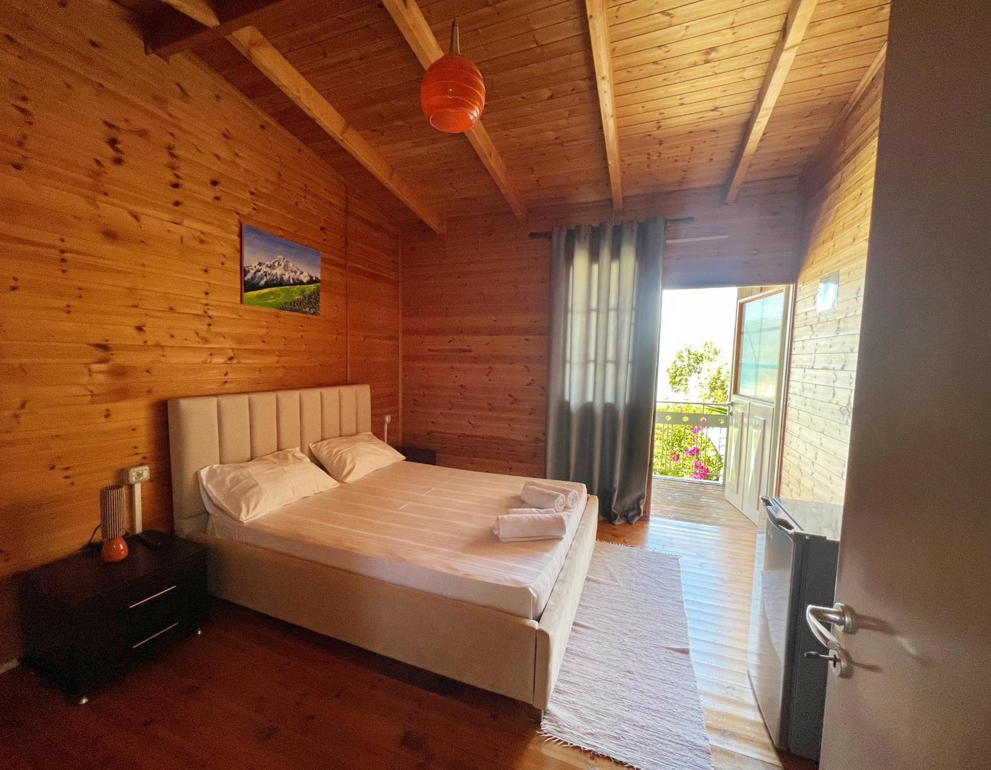 Nili Hotel Vlora Kültér fotó